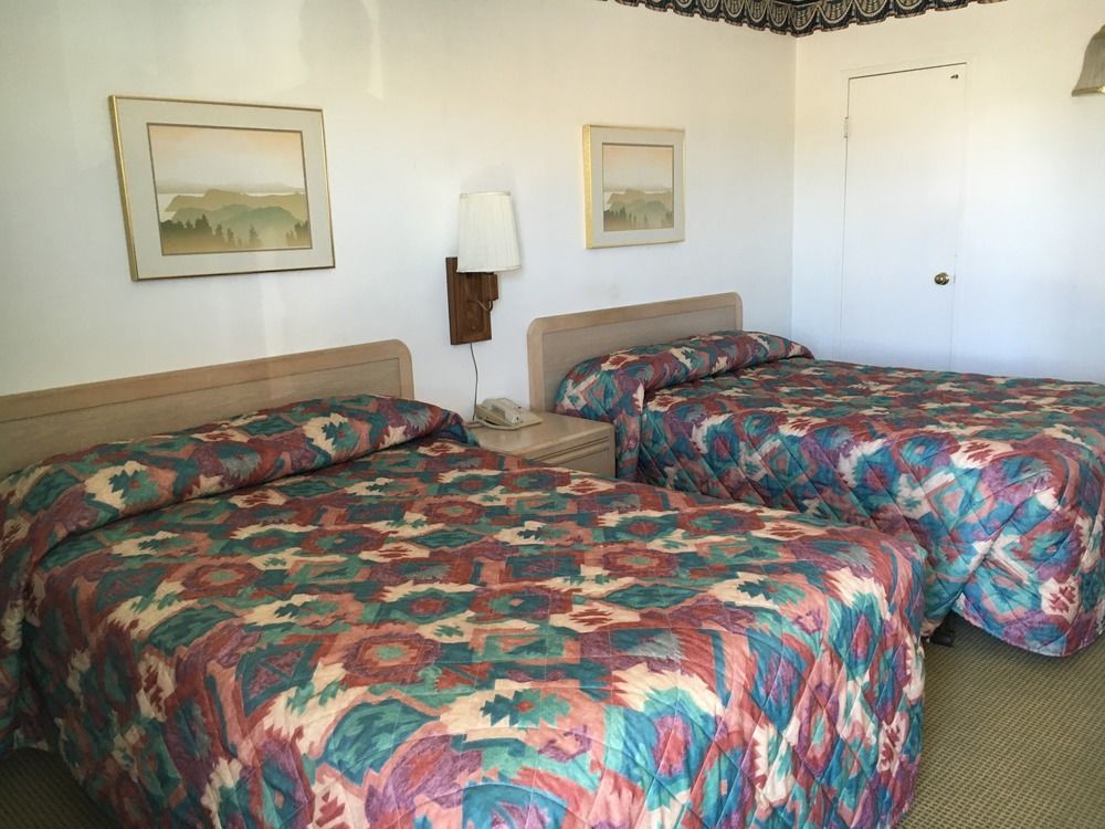 Ramblin Rose Motel คิงแมน ภายนอก รูปภาพ