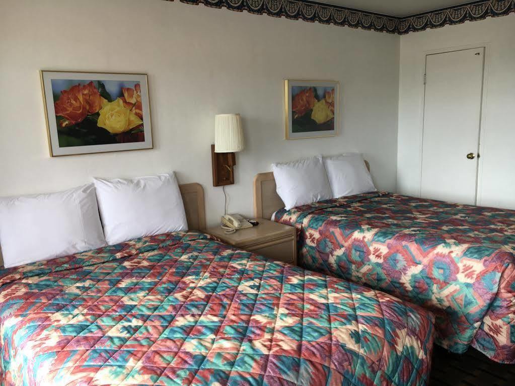 Ramblin Rose Motel คิงแมน ภายนอก รูปภาพ