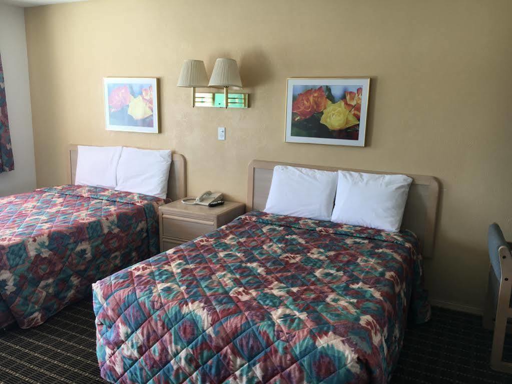 Ramblin Rose Motel คิงแมน ภายนอก รูปภาพ